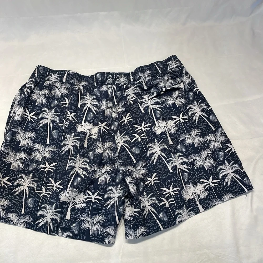 Maamgic these trunks